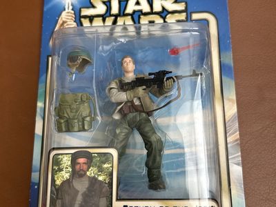 Star Wars Return of the Jedi Endor Rebel Soldier Action Figure Hasbro 2002 Blue Card.