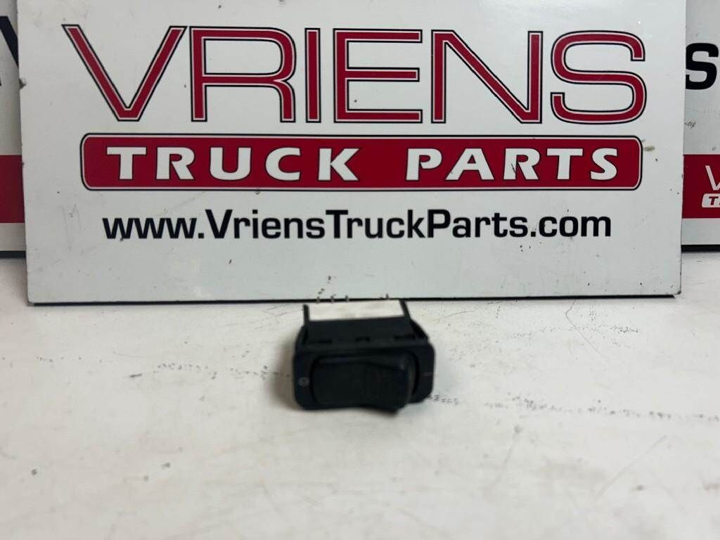 Paccar Dashboard Switch
