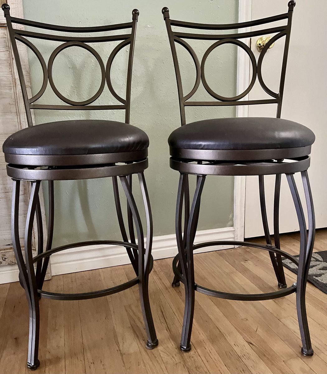 Bar chairs