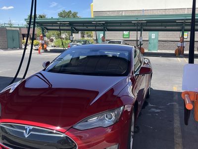 2013 Tesla Model S