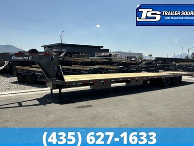 8.5x40 Diamond C FMAX-HDT 212 Pacesetter Pkg Pacesetter Pkg Gooseneck Hydraulic Dovetail Equipment Trailer - 25.9K GVWR -