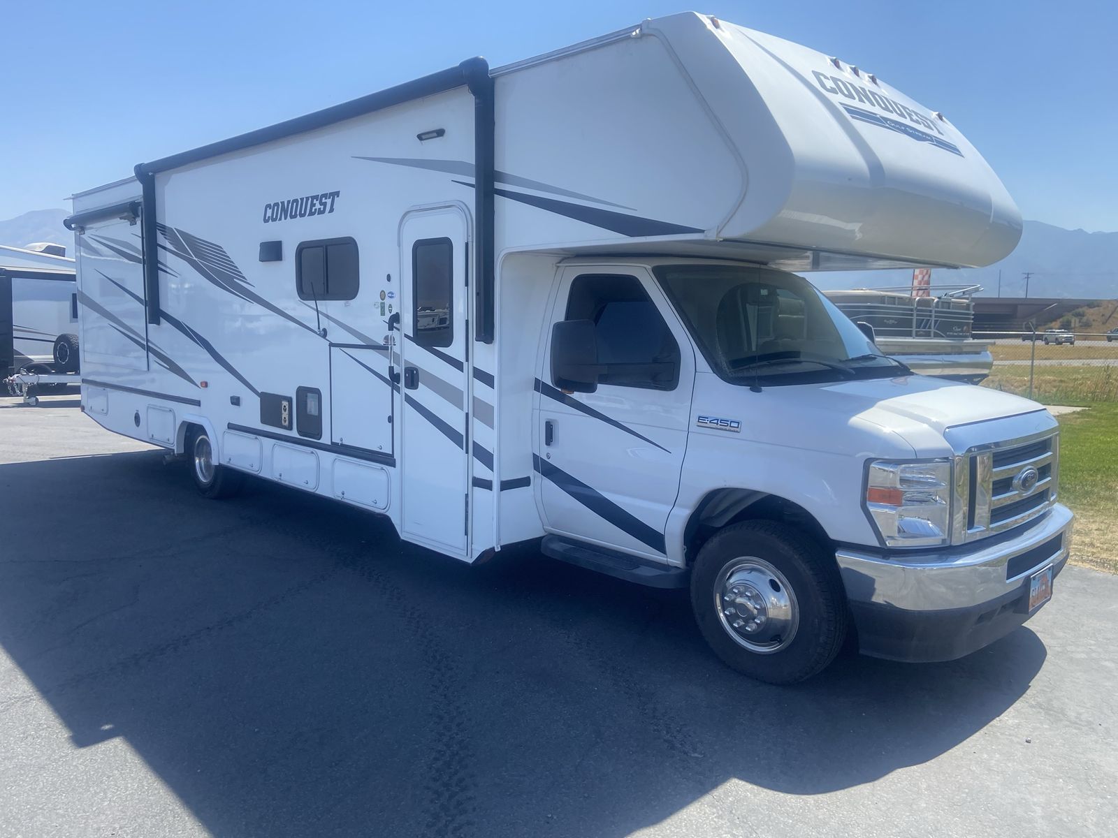 2022 Conquest 6320D