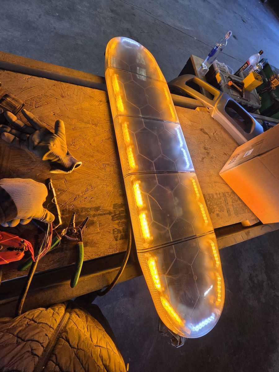 Light bar white and amber