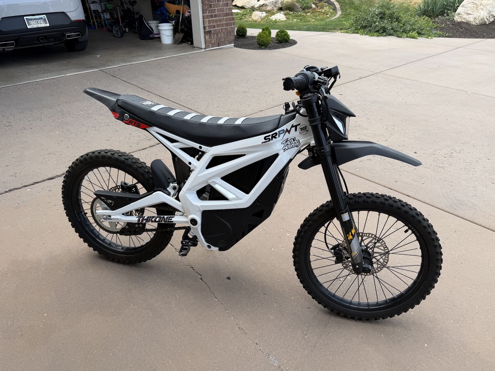 Throne Srpnt 12kw ebike