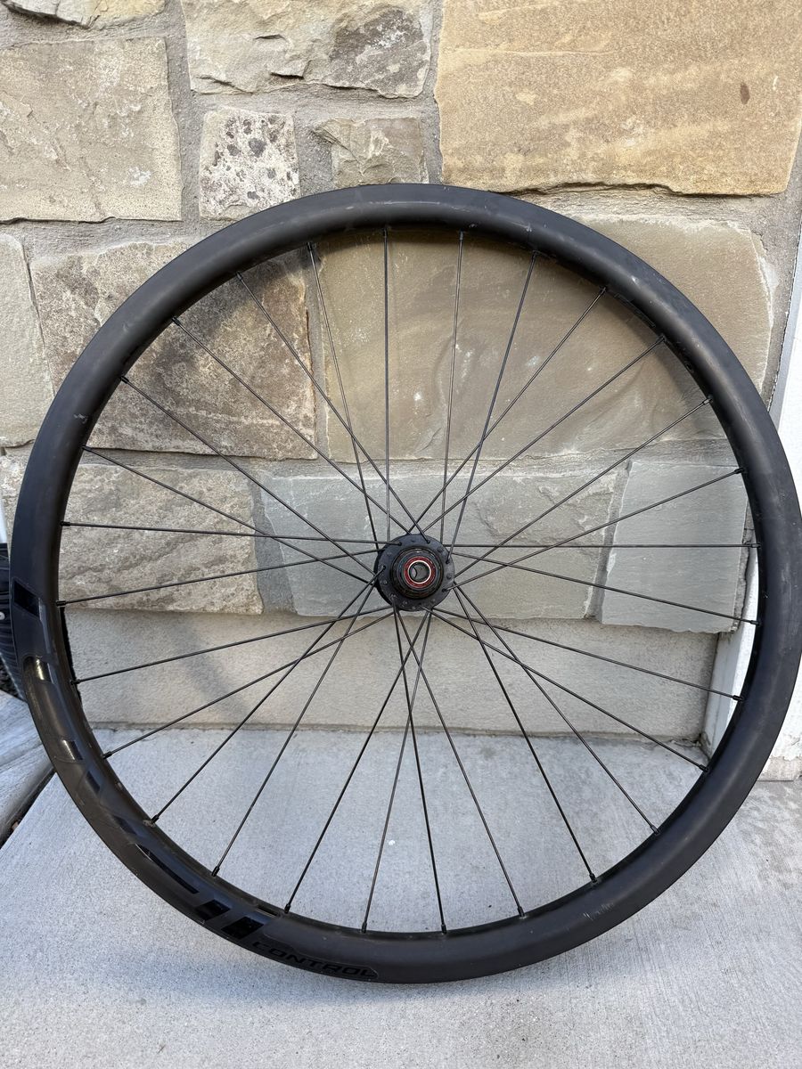 Roval Control 29" Carbon Bicycle Wheel - Damaged Rim, Good for Parts
