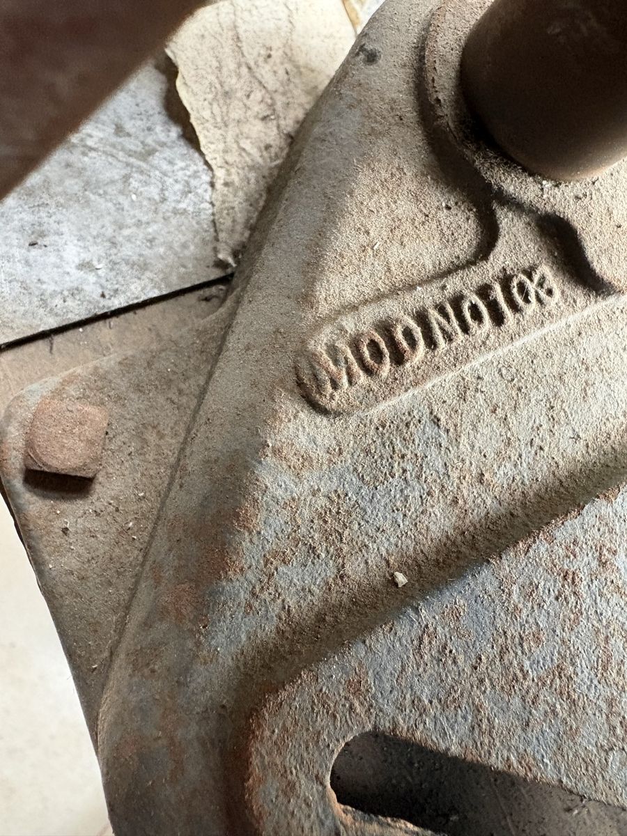 Main image 7