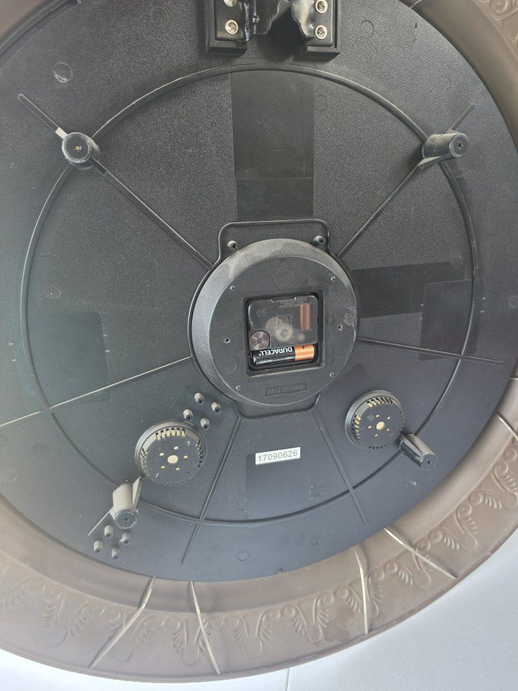 Main image 2