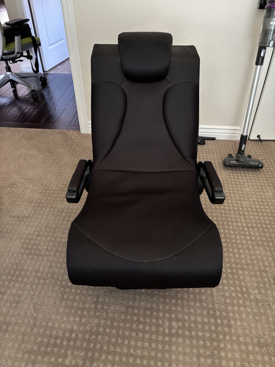 Gaming chair