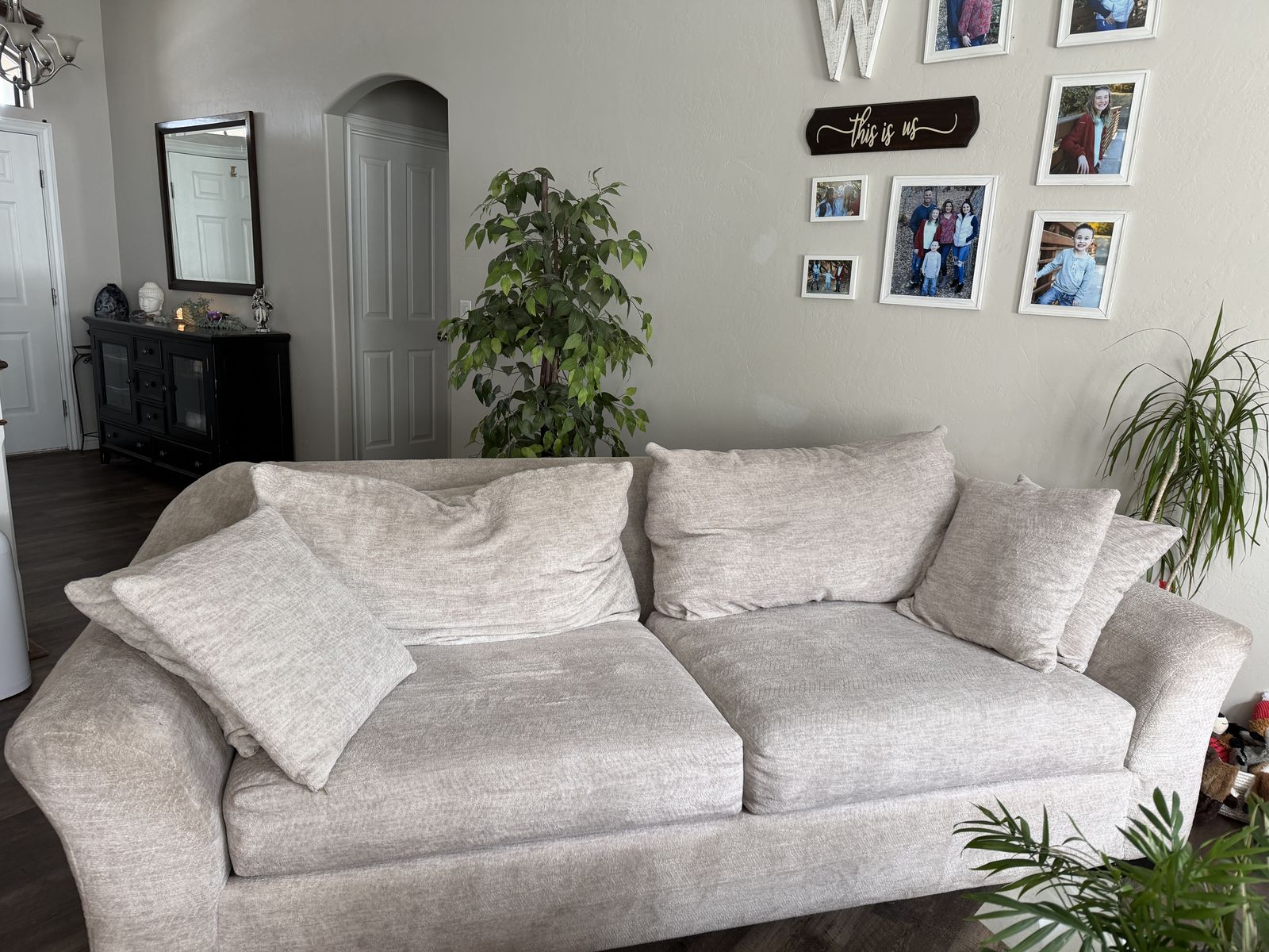 Oversized Couch And Chair $300