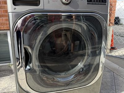 LG 7.4 Cu Ft Gas Dryer