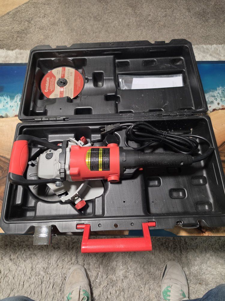 Goldblatt G02830 6-1/4" Tile & Wood Jamb Saw with Case - Corded Electric - Excellent Condition