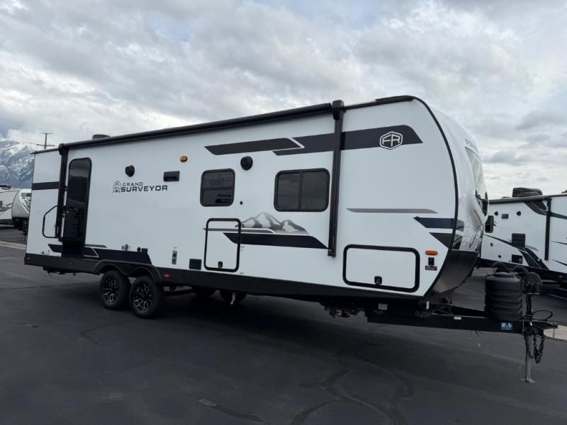 New 2026 Forest River Surveyor 267RBSS