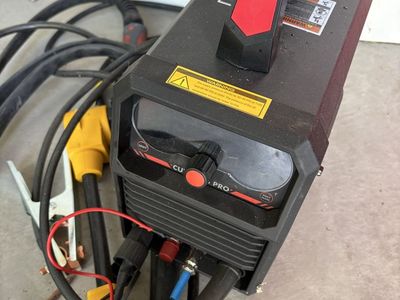 YESWELDER CUT-55DS Pro Plasma Cutter - Used, Excellent Condition
