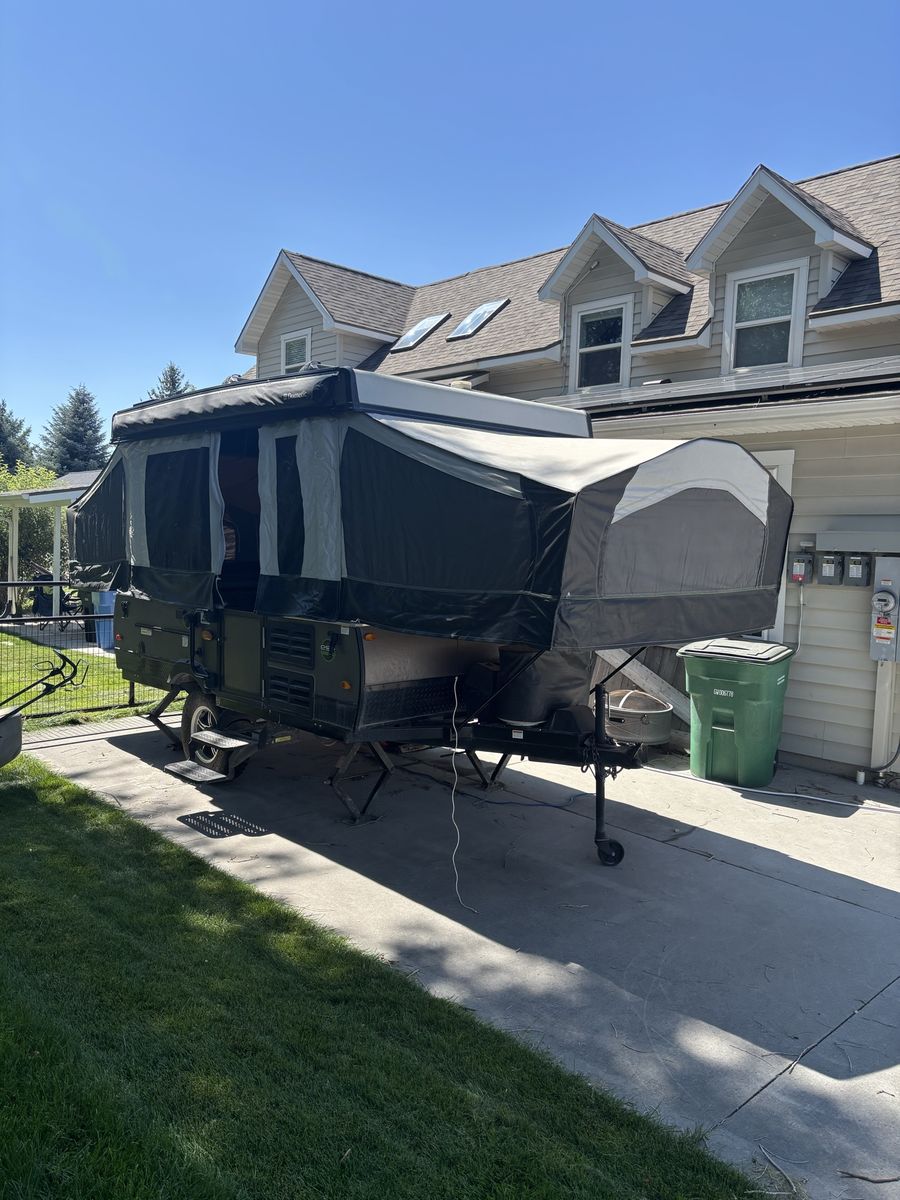 2020 Rockwood 1970esp tent trailer