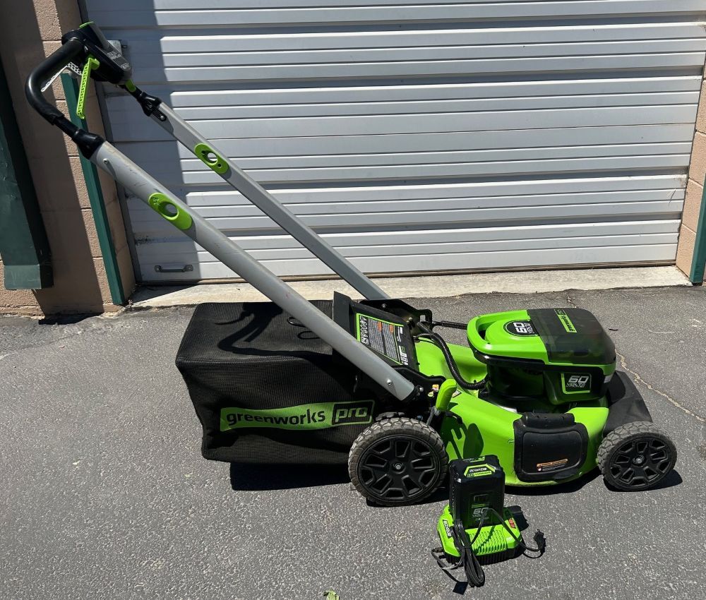 60V, 21" Self-Propelled Lawn Mower