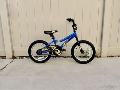 Piranha Tailspin Boys Bike 3-7 Year Old