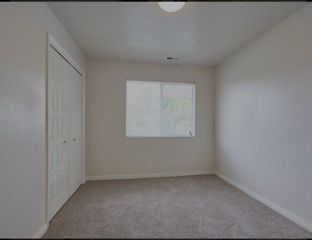 Private room for rent