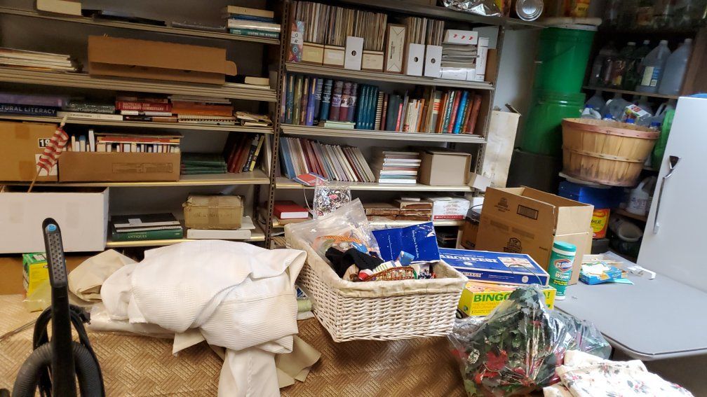 Estate sale 3/27 is "Make me an offer" day 9-3a