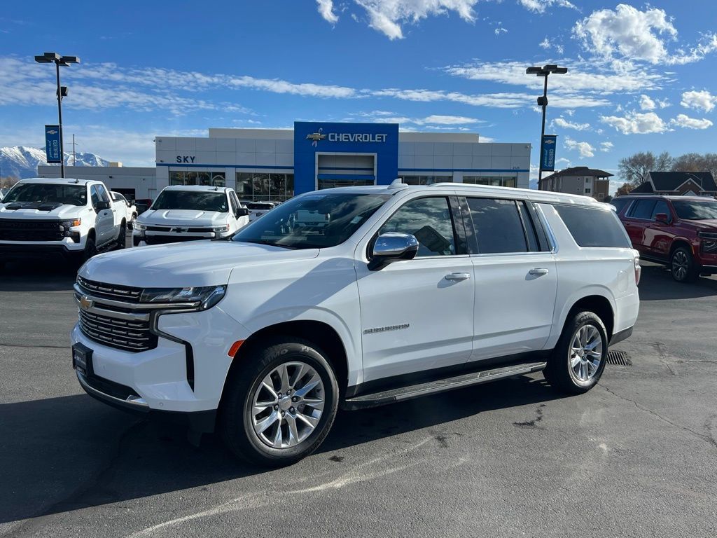 2023 Chevrolet Suburban Premier