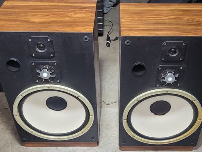 3 way speaker set
