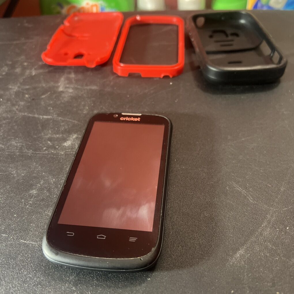 ZTE Model Z995 Touch Screen Phone