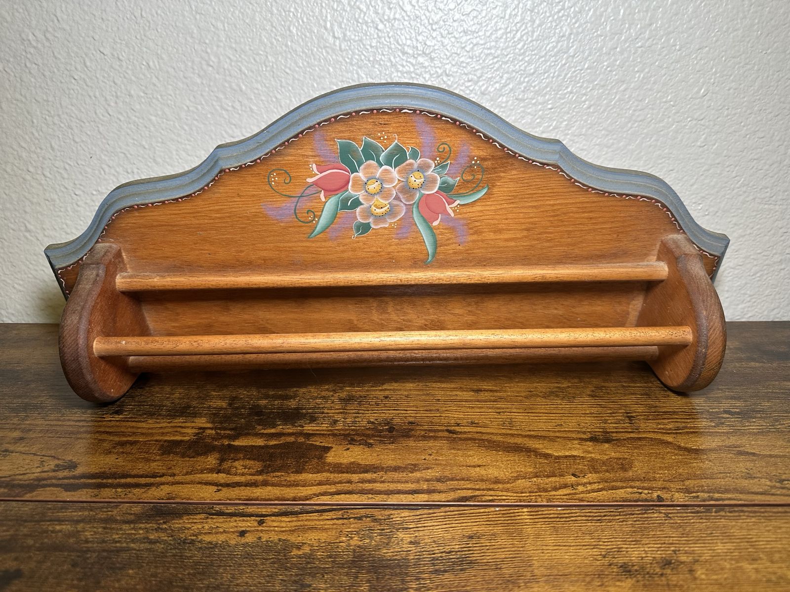 Vintage Hand-Painted Wooden Wall Shelf with Towel Bar - Floral Design, Blue Trim