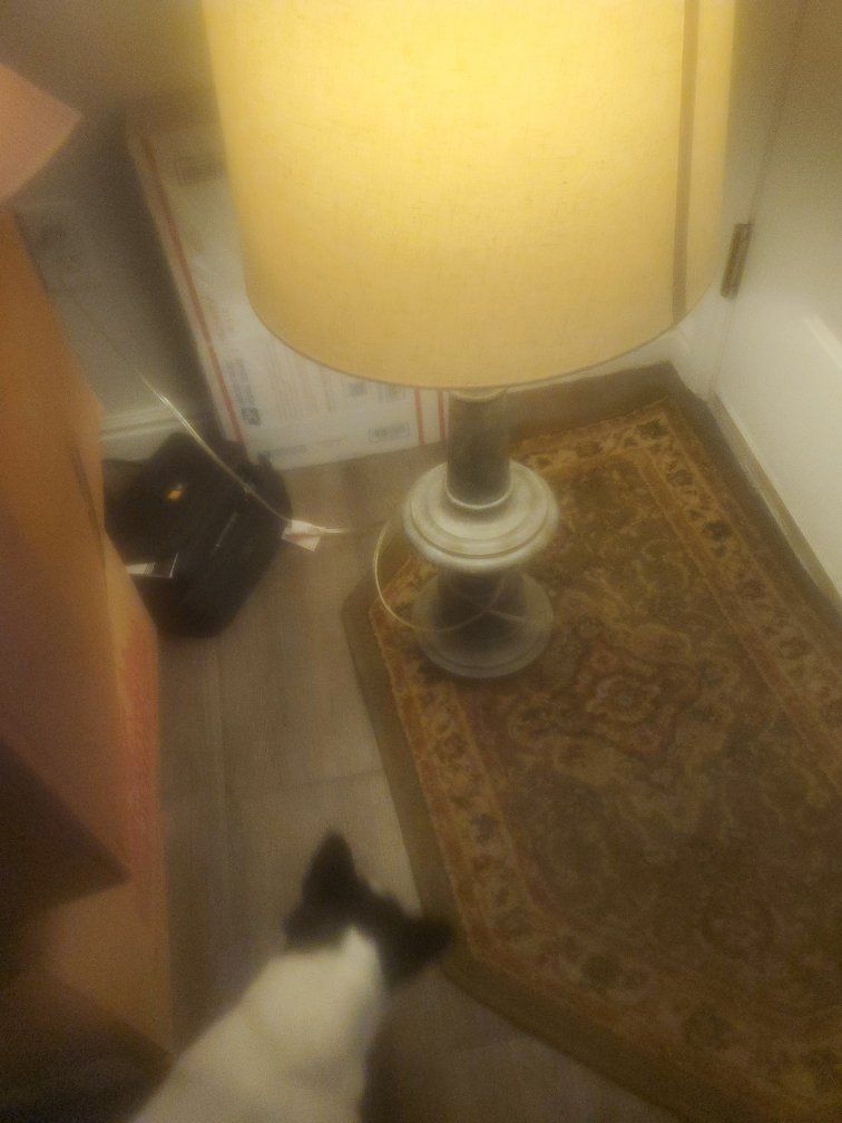2 Rustic Bronze Table Lamps Shades Included - Like New