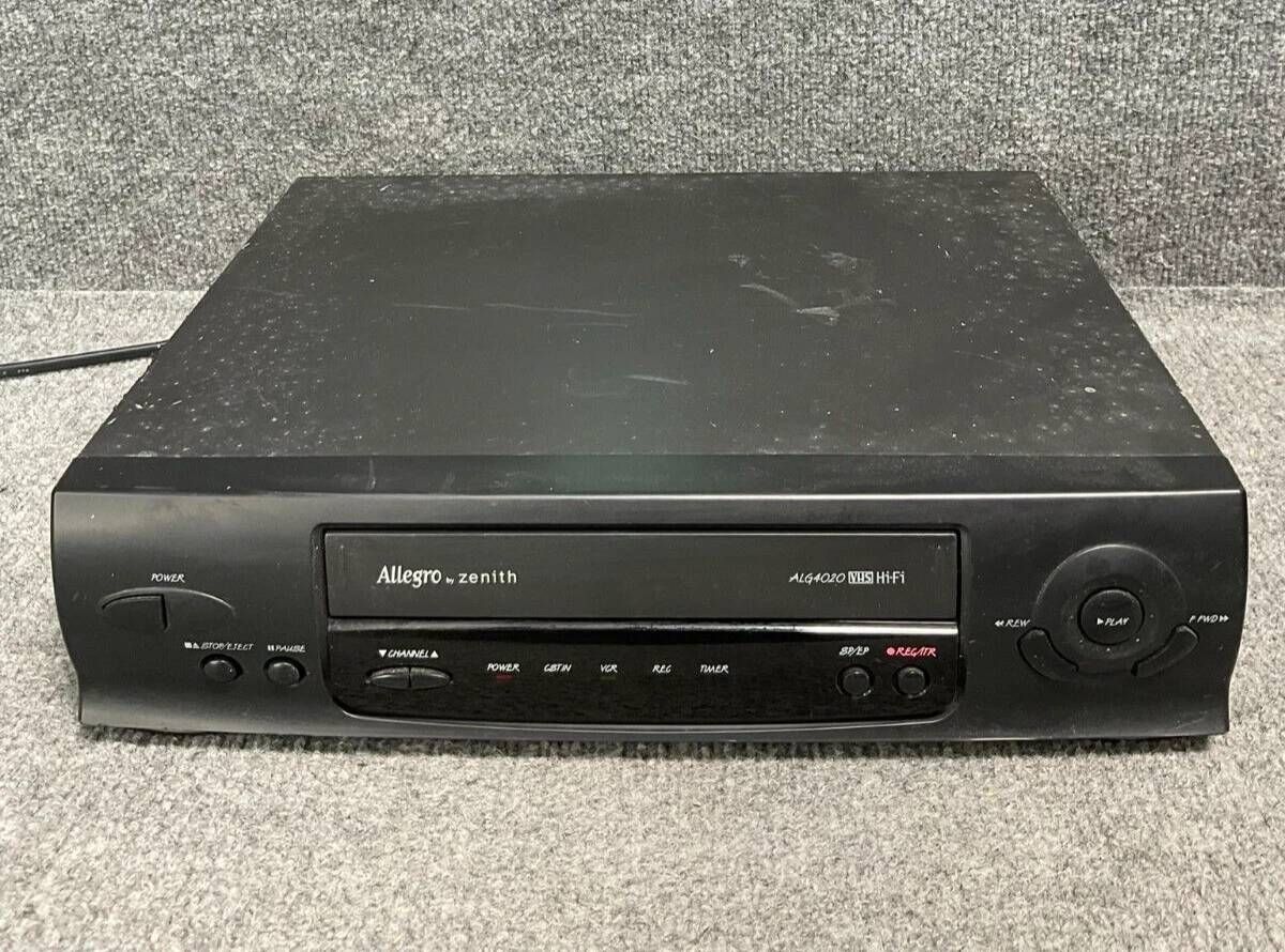 Zenith Allegro VCR Video Cassette Player/Recorder. ALG-4020.  Price without remote: $45.00