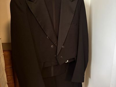 Big Front Vintage Black Double-Breasted Tuxedo Tailcoat & Trousers Suit Set