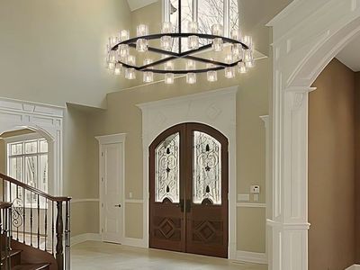 FArmhouse Wagon Whelle Chandelier - New