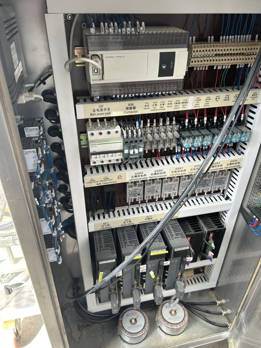 Main image 3
