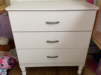 Small White Dresser