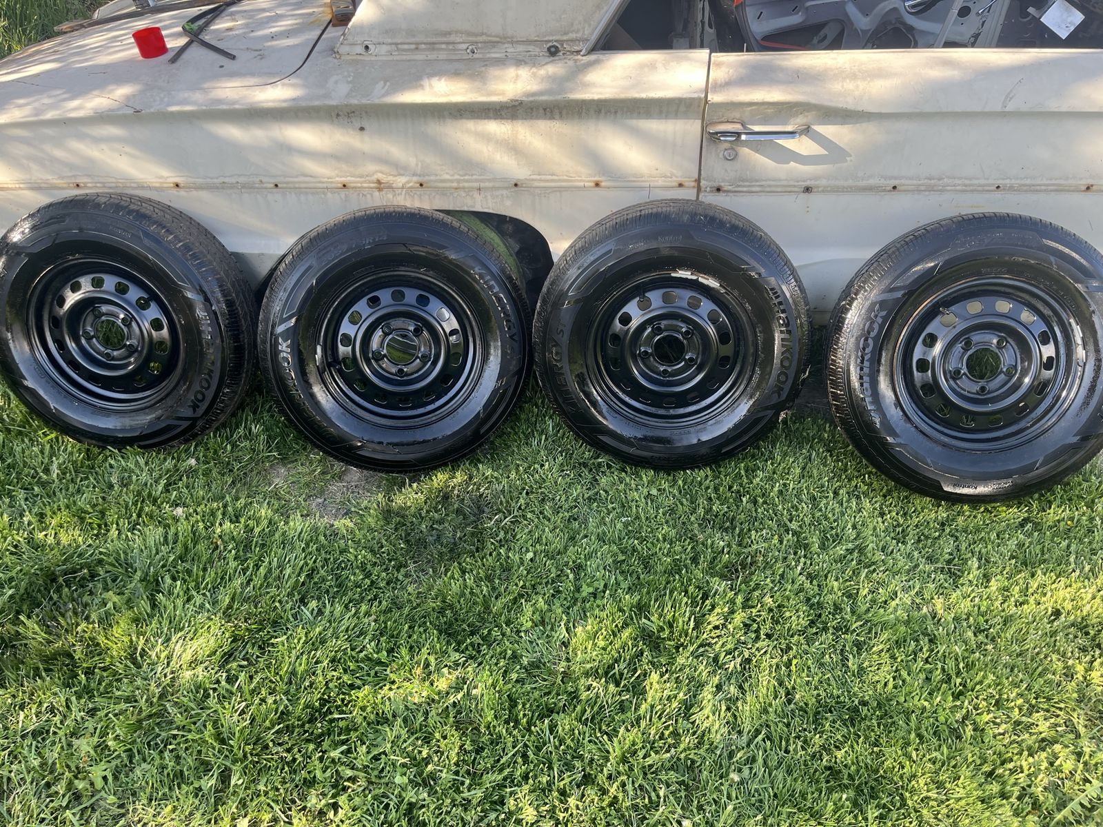 Set A 4 14 Inch Rims And Tires