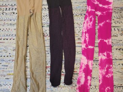 Glory Knitting and assorted modeling tights