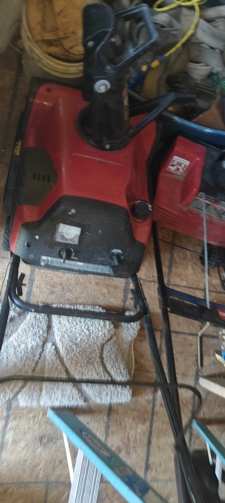 Red Gas-Powered Snow Blower / Snow Thrower