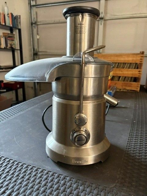 Breville Juicer