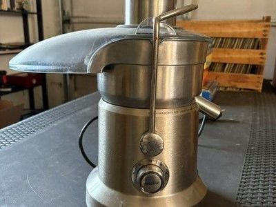 Breville Juicer