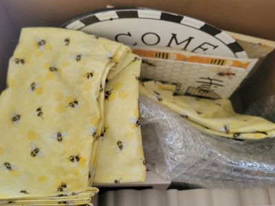 Bee-Themed Classroom Decor Bundle