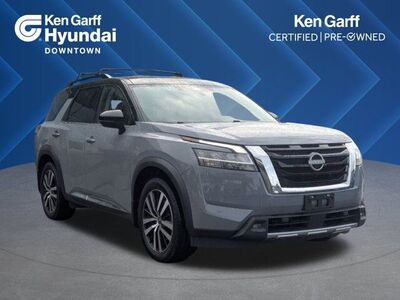 2023 Nissan Pathfinder Platinum