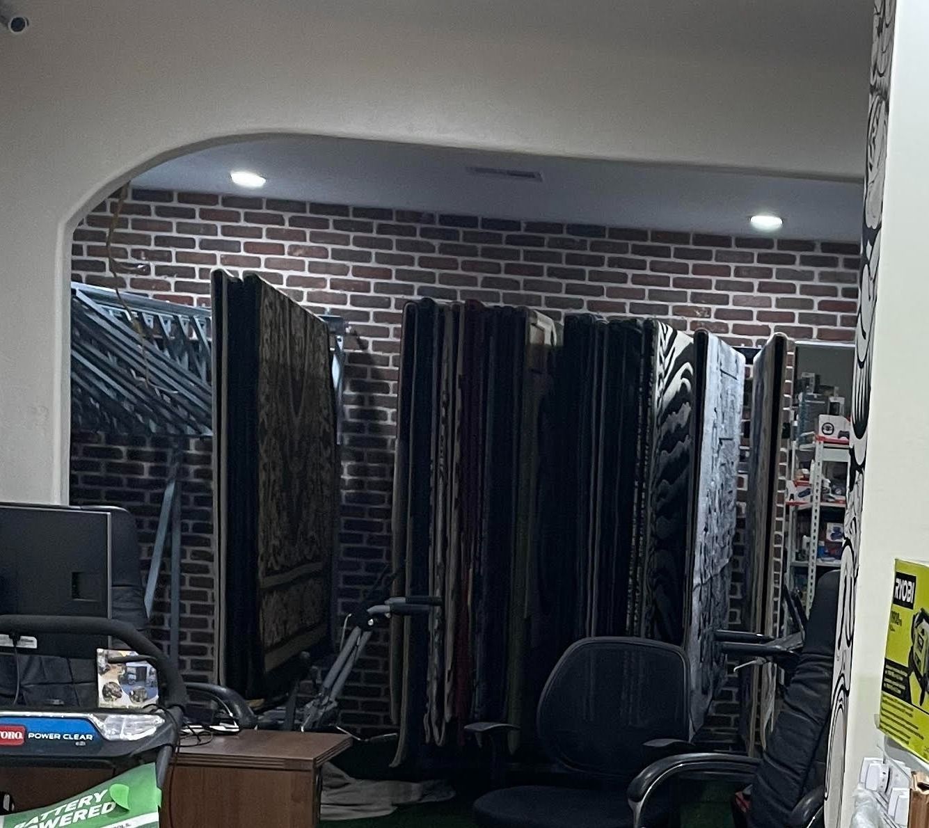 RUGS DISPLAY