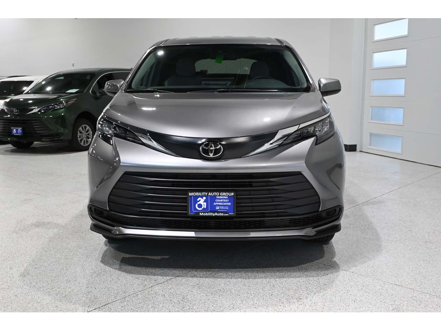 Main image 4