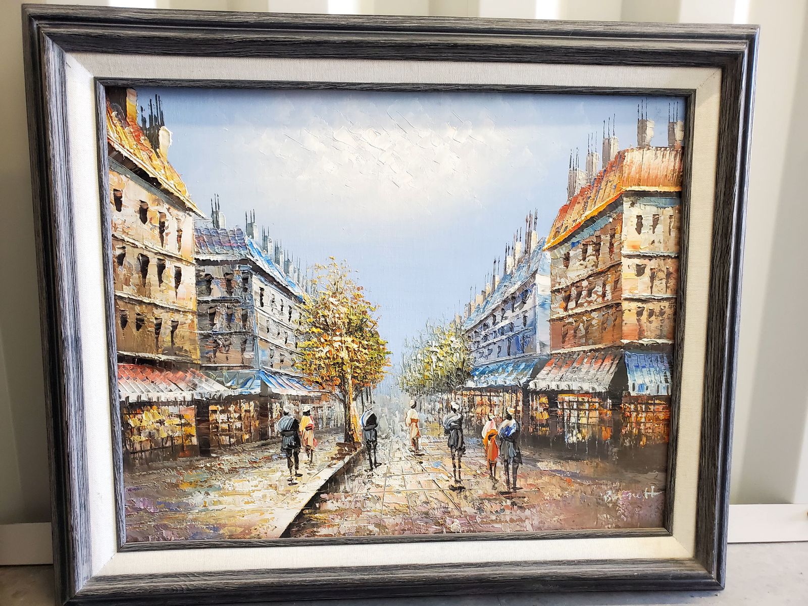Main image 5