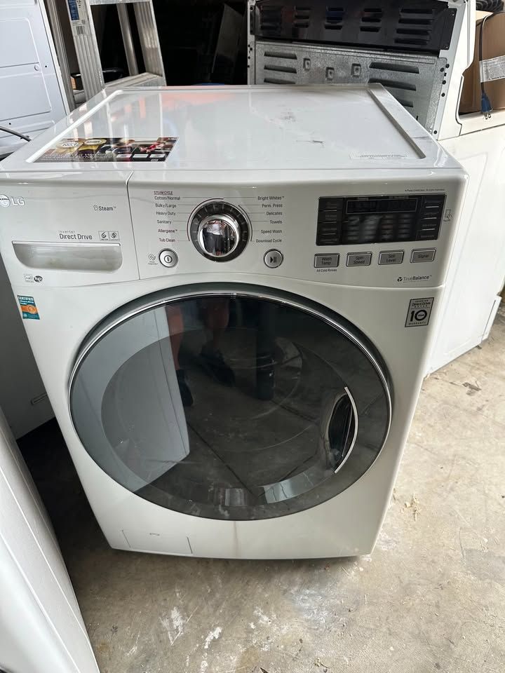 LG Front Load Washer – Steam – Excellent Condition – Works Great