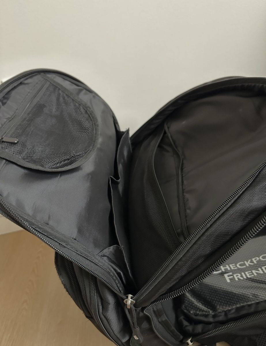 Main image 7