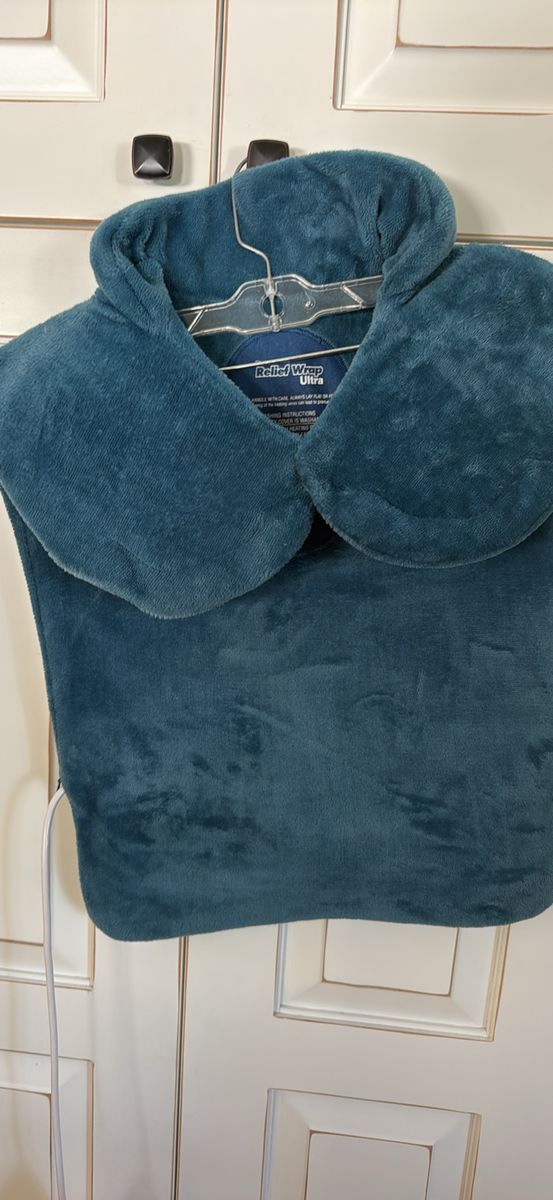 Neck/ shoulder/ back heat & vibration wrap