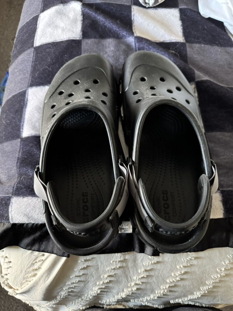 Crocs