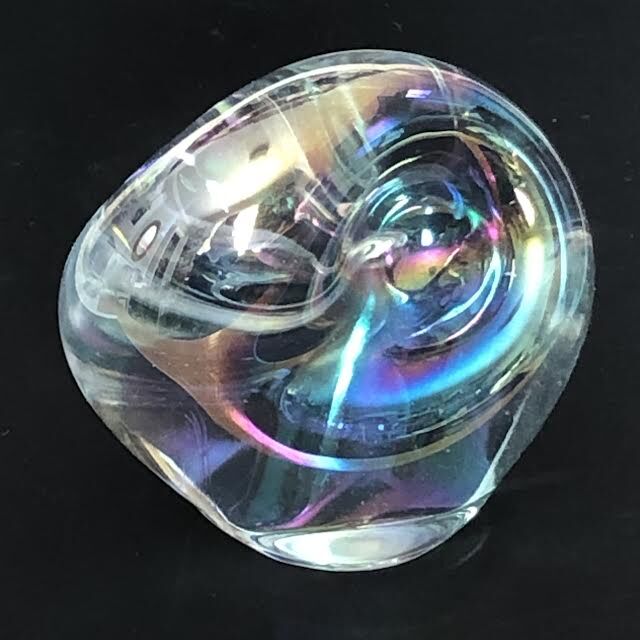 ROBERT EICKHOLT Signed Pinched Iridescent Glass Paperweight
