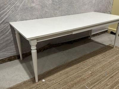 White Kitchen Table With Leaf