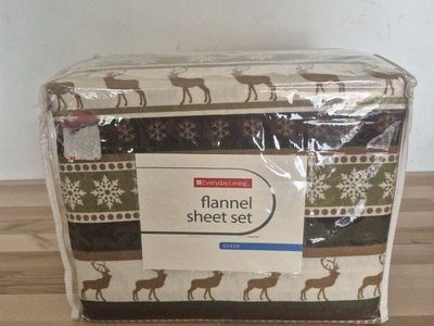 NEW Queen set (flannel)