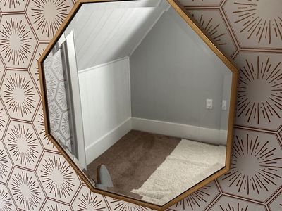 Gold Octagonal Wall Mirror - Modern Geometric Design Decor